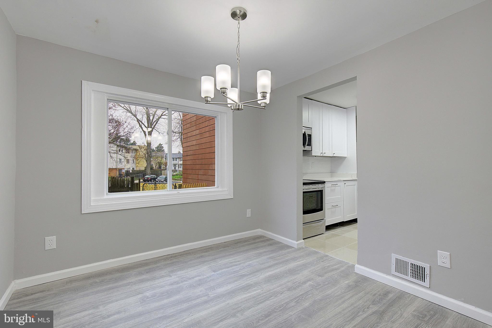 CAPITOL HEIGHTS - Residential Lease