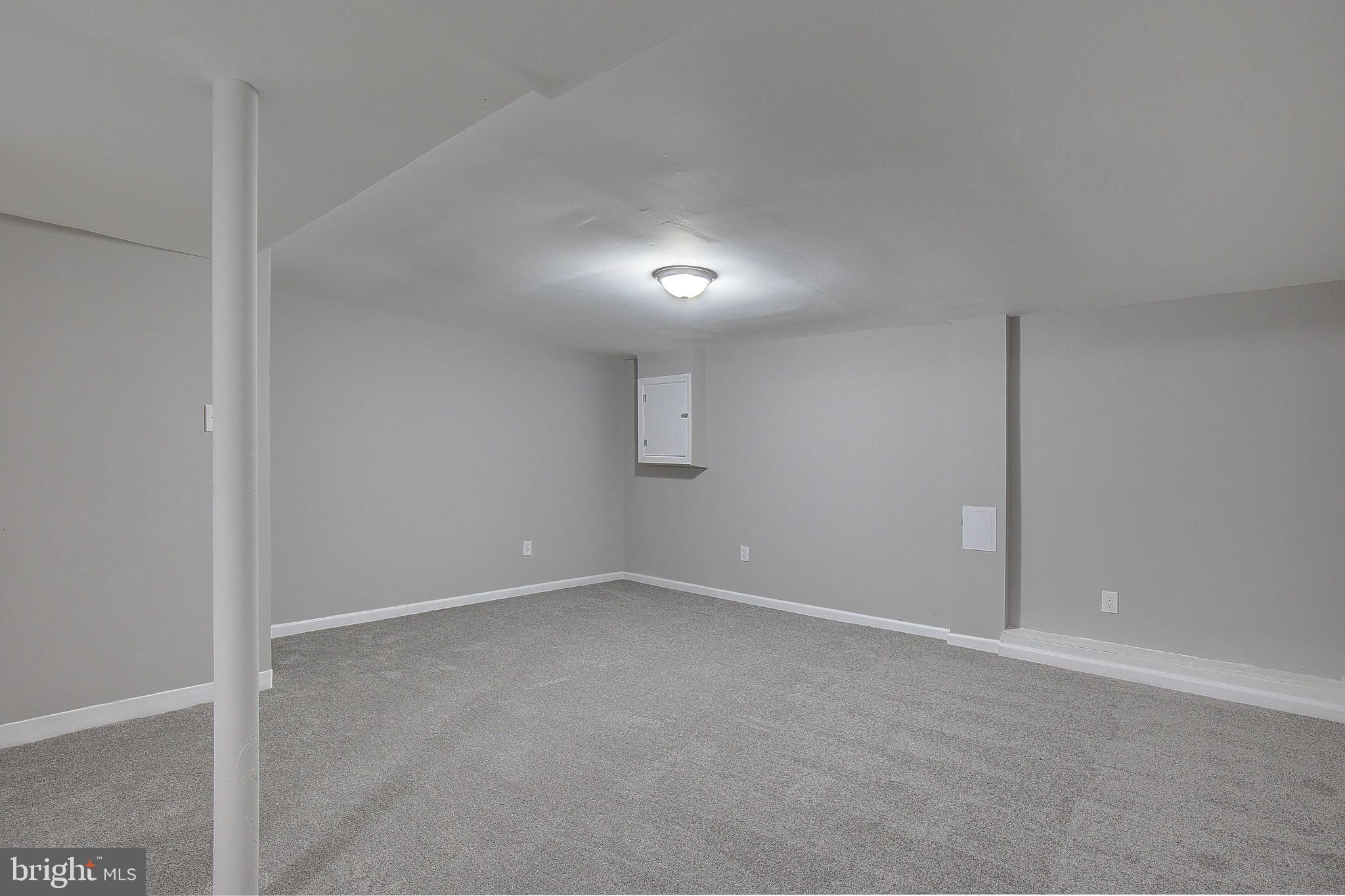 CAPITOL HEIGHTS - Residential Lease