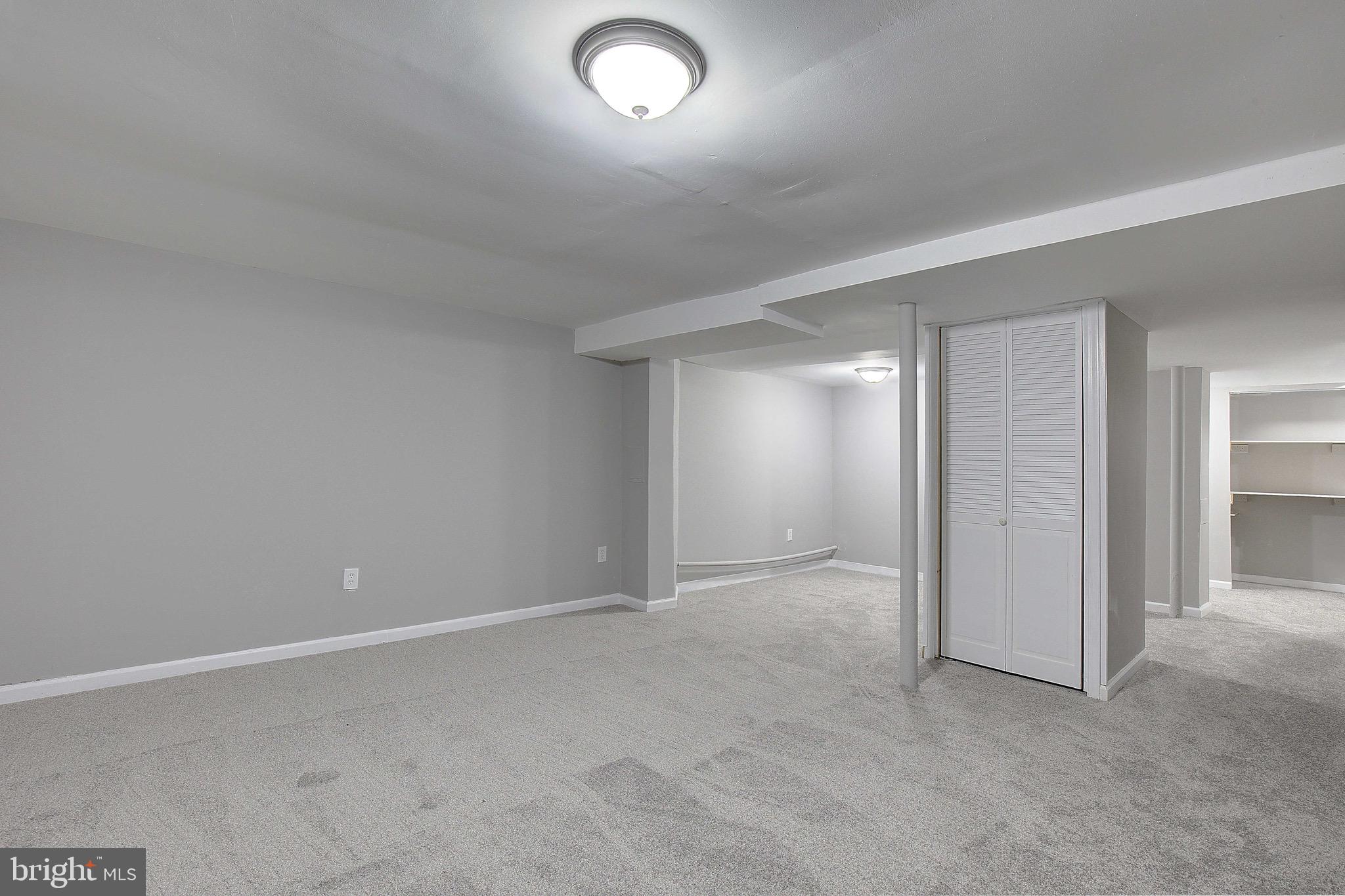 CAPITOL HEIGHTS - Residential Lease