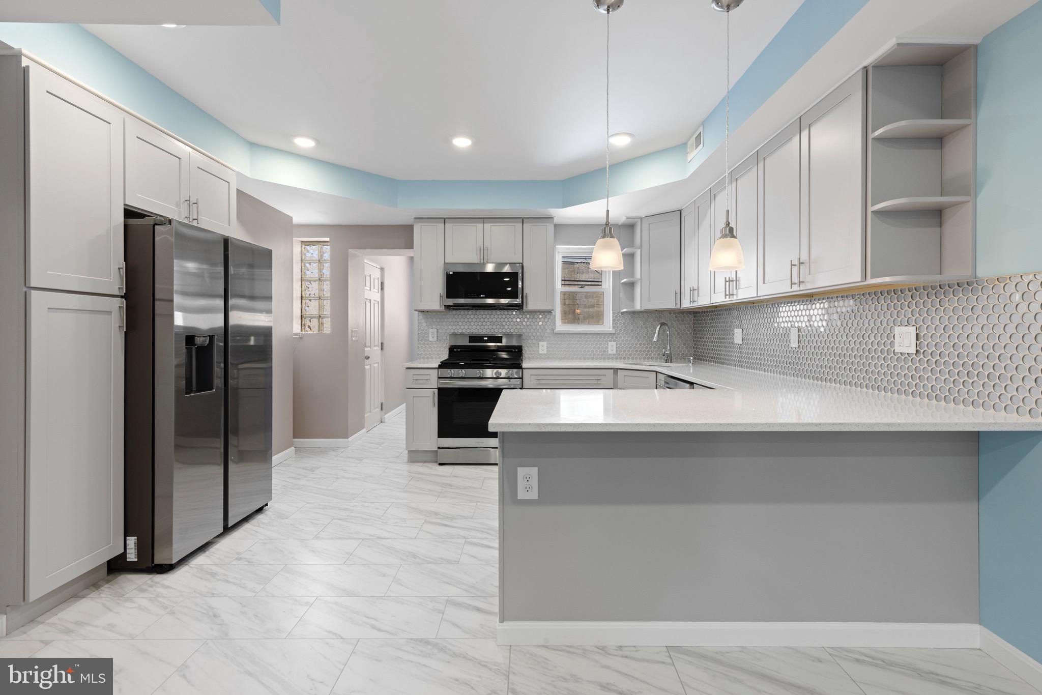 EAST BALTIMORE MIDWAY - Residential