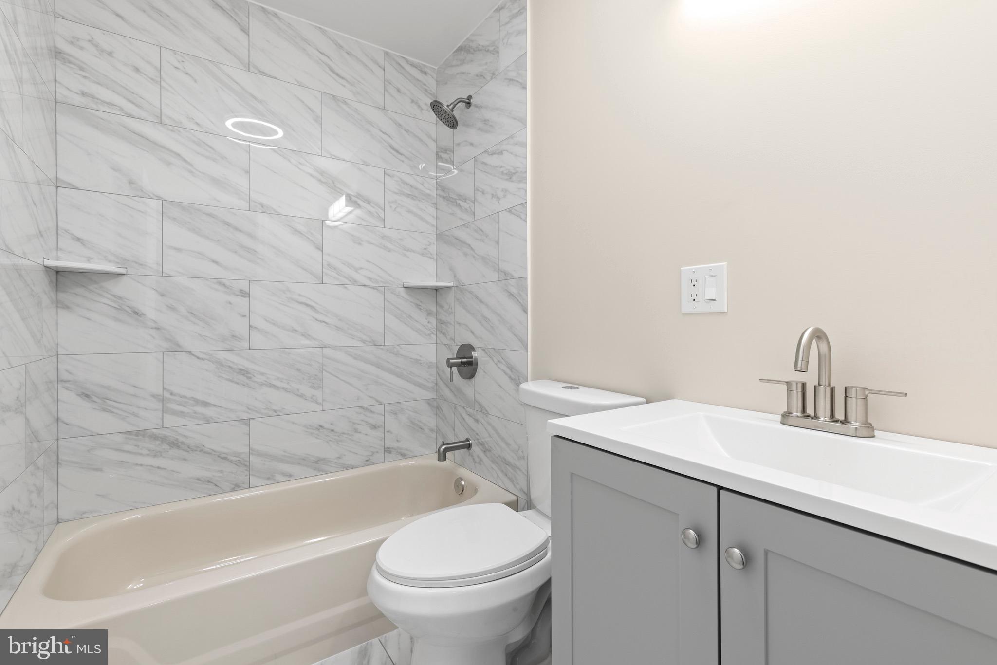 EAST BALTIMORE MIDWAY - Residential