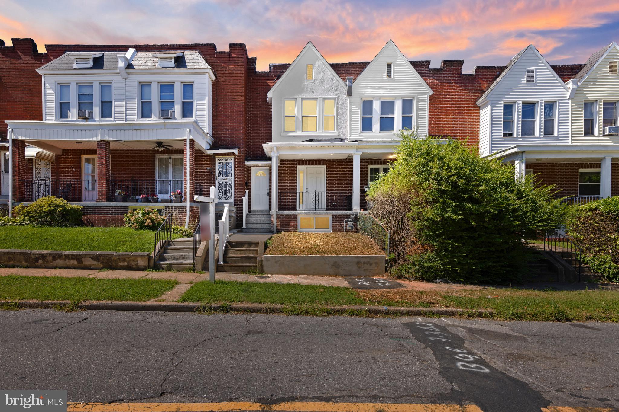 EAST BALTIMORE MIDWAY - Residential