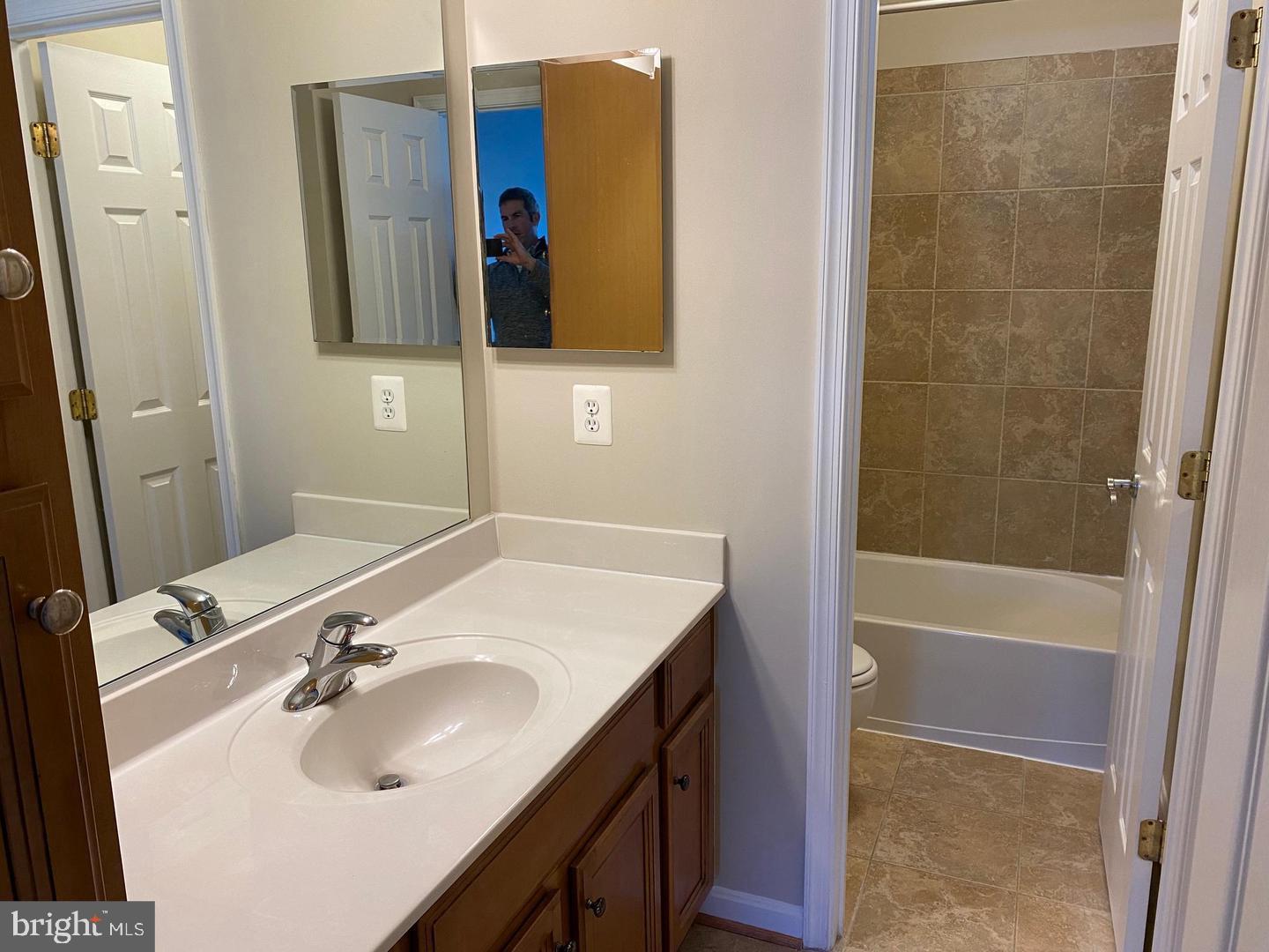 BRAMBLETON - Residential Lease