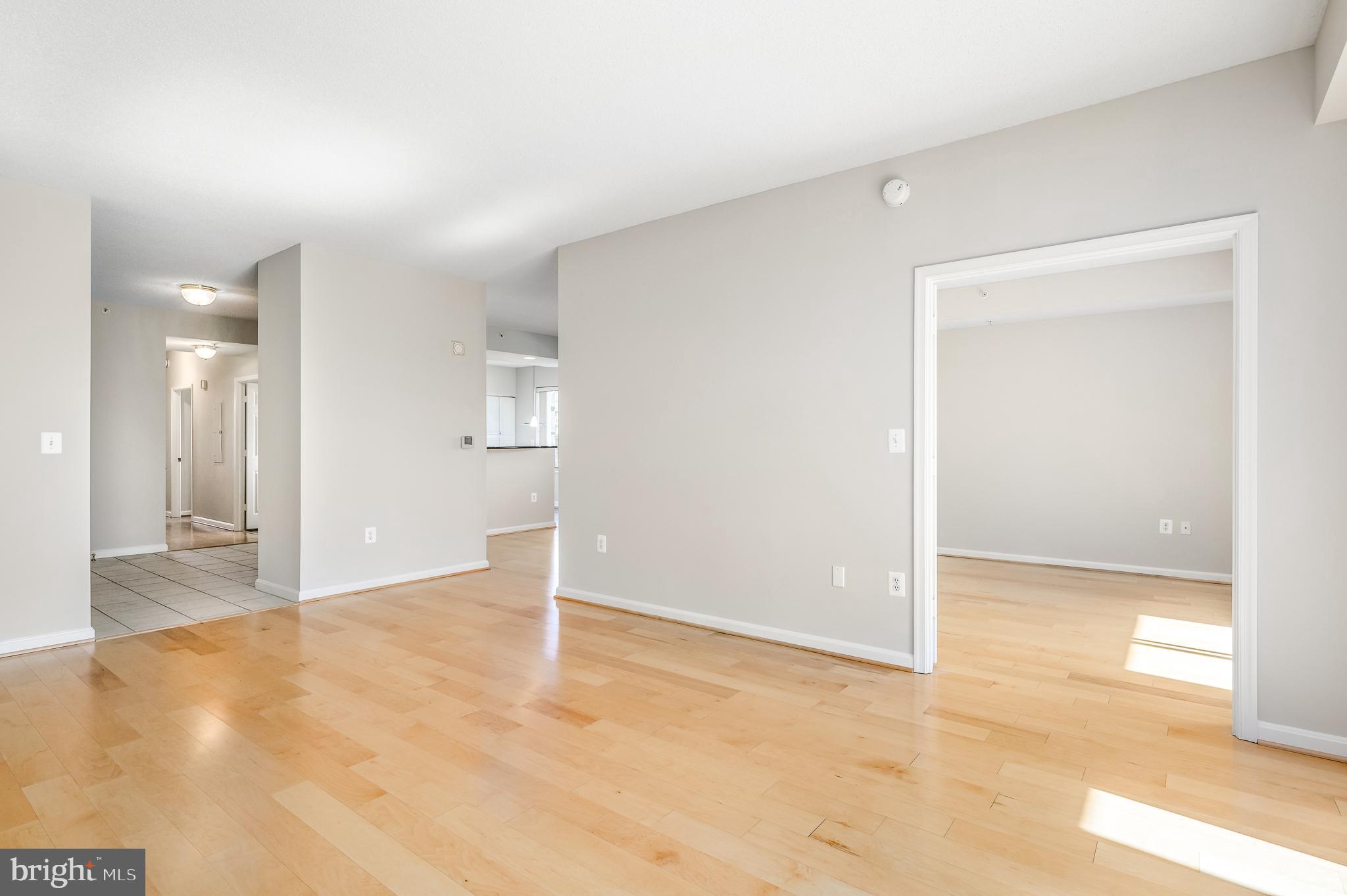 LANSDOWNE WOODS - Residential Lease