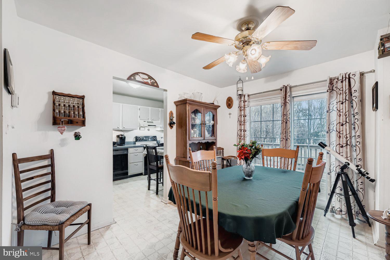 1174 BOOTH BAY HARBOUR