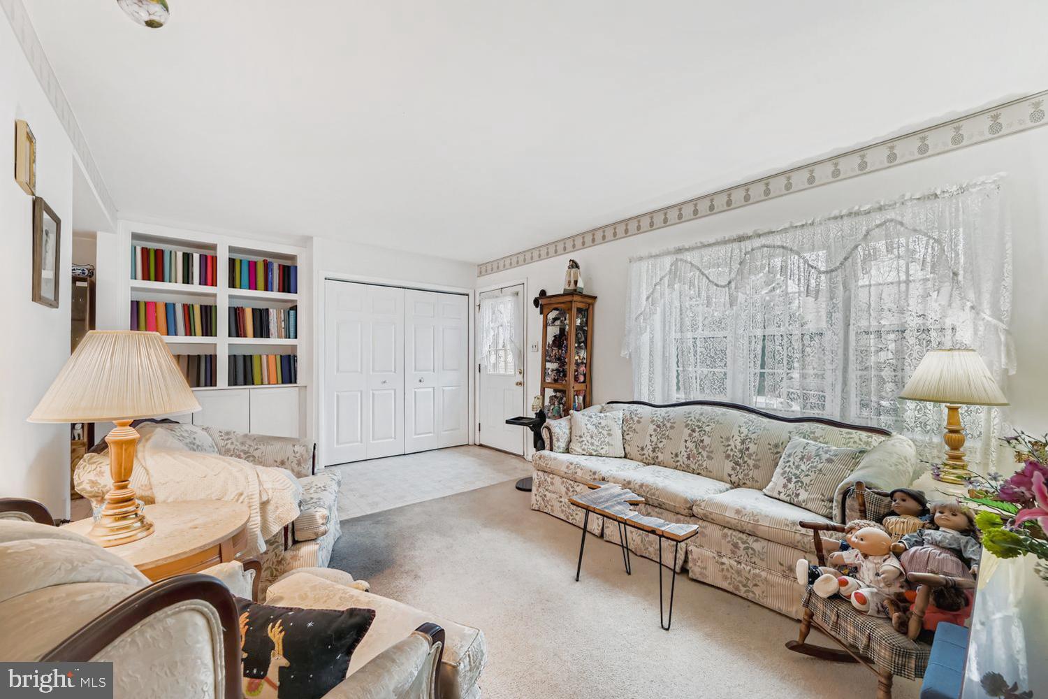 1174 BOOTH BAY HARBOUR