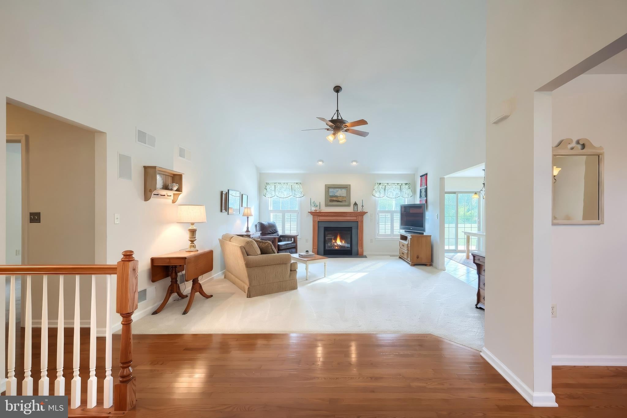 7284 LANDON DRIVE
