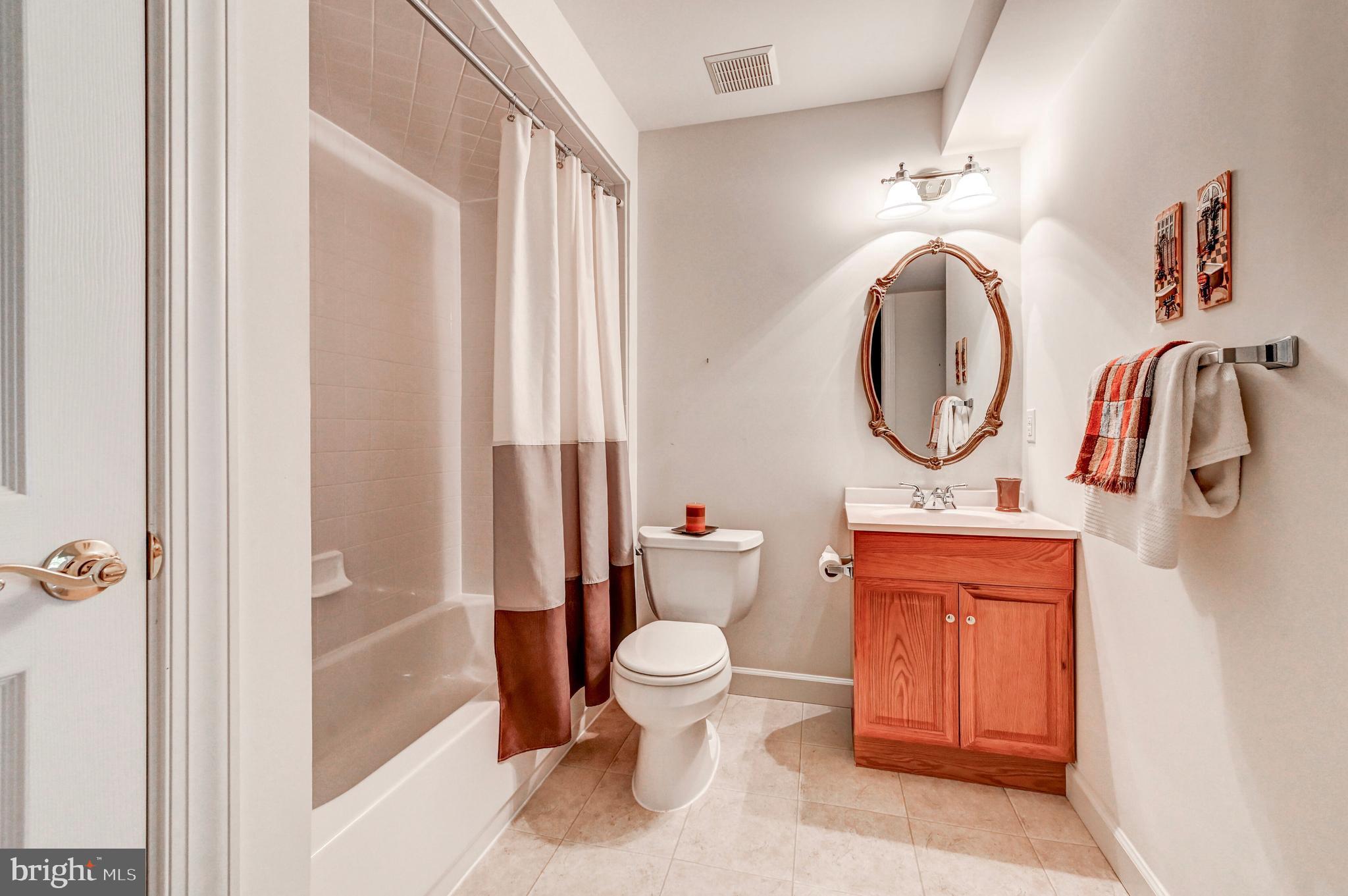 ELLICOTT MEADOWS - Residential