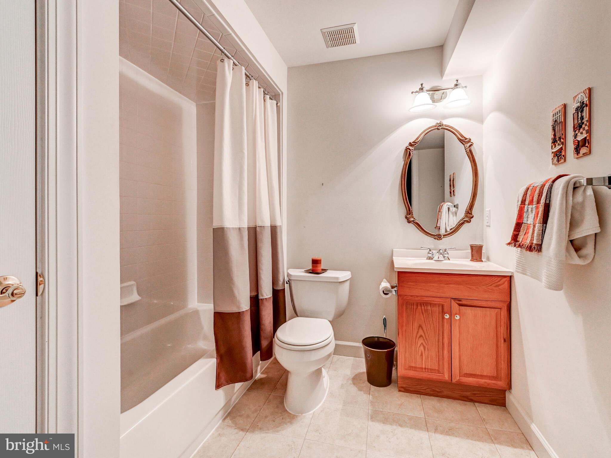 ELLICOTT MEADOWS - Residential