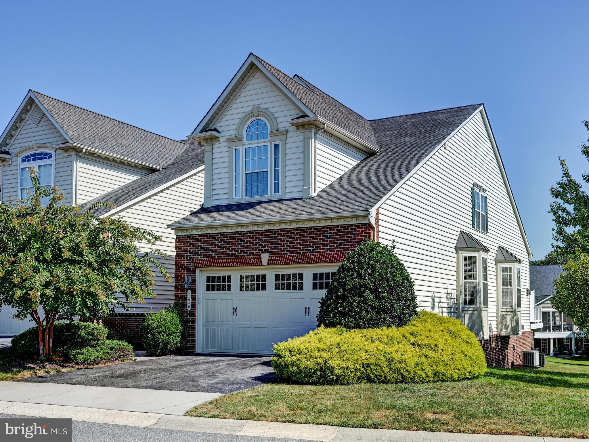 ELLICOTT MEADOWS - Residential