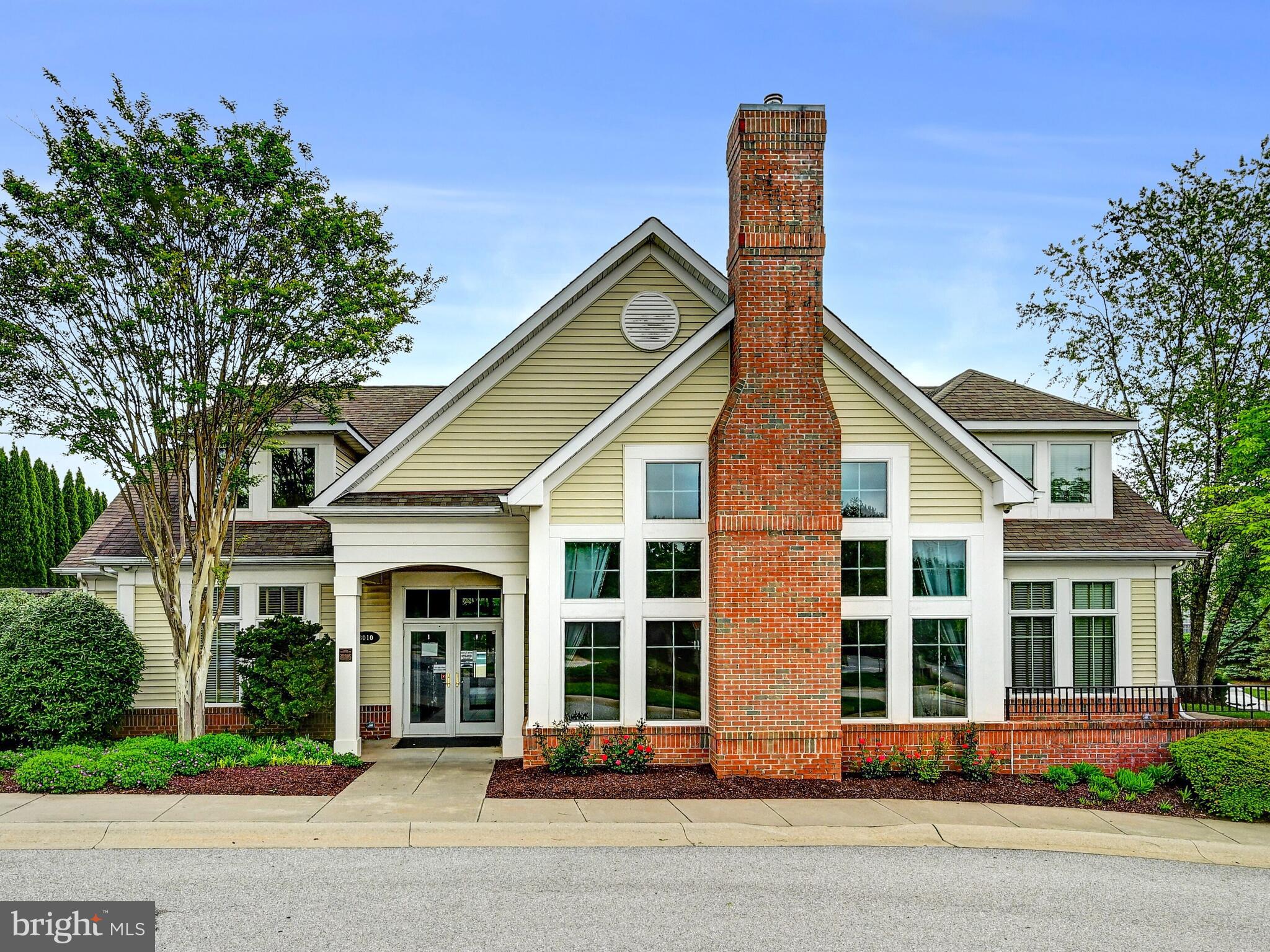 ELLICOTT MEADOWS - Residential