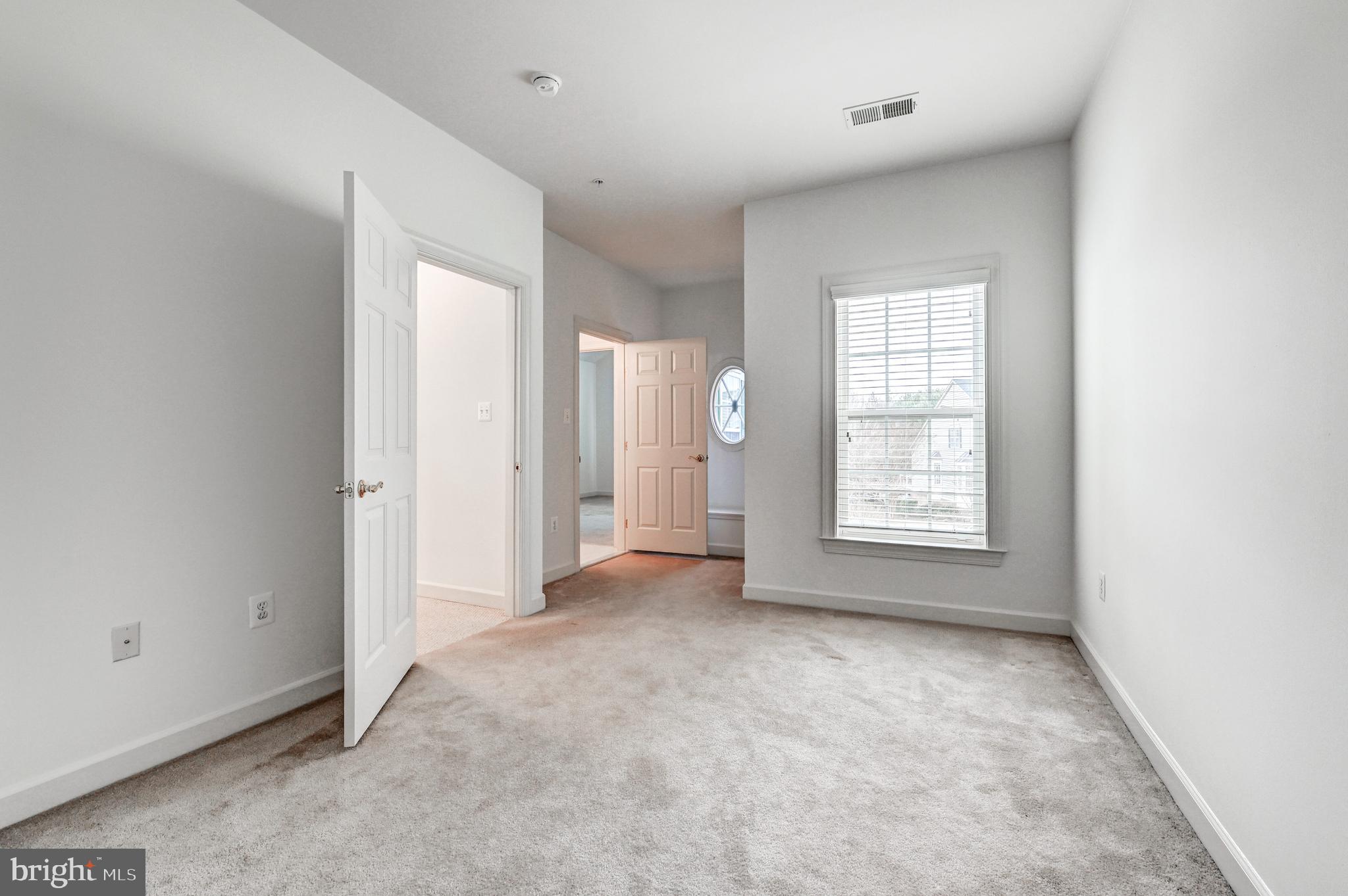 ELLICOTT MEADOWS - Residential