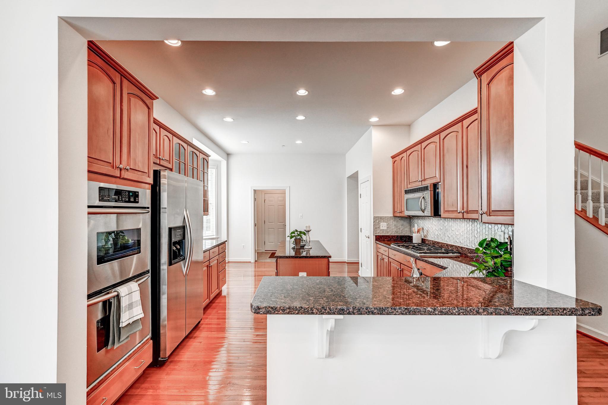 ELLICOTT MEADOWS - Residential