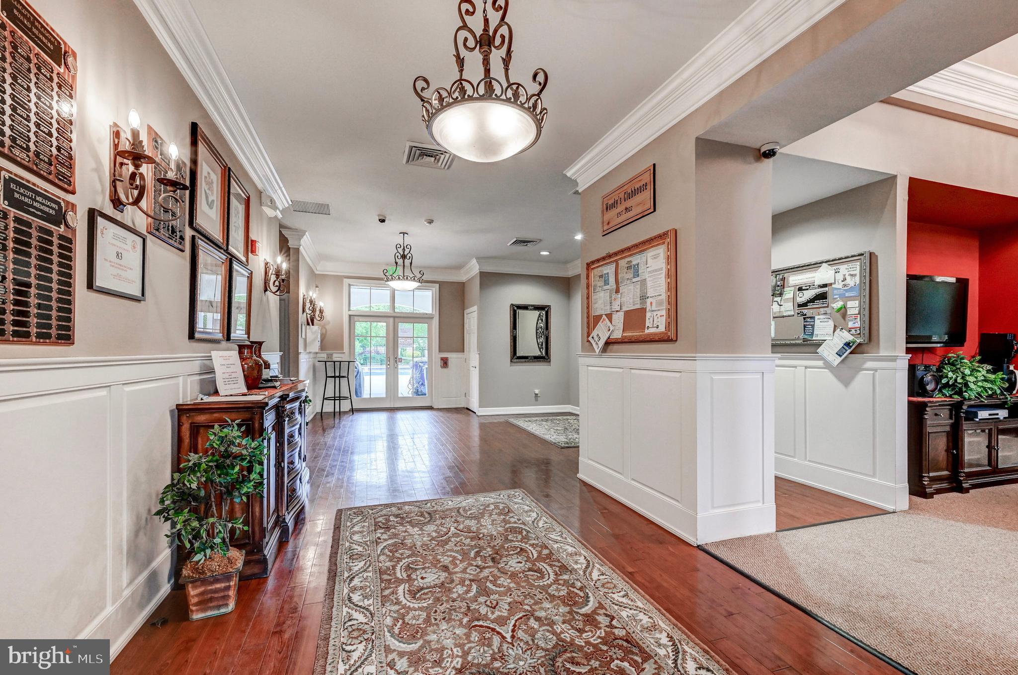 ELLICOTT MEADOWS - Residential