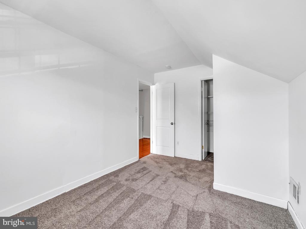 POINTER RIDGE - Residential Lease