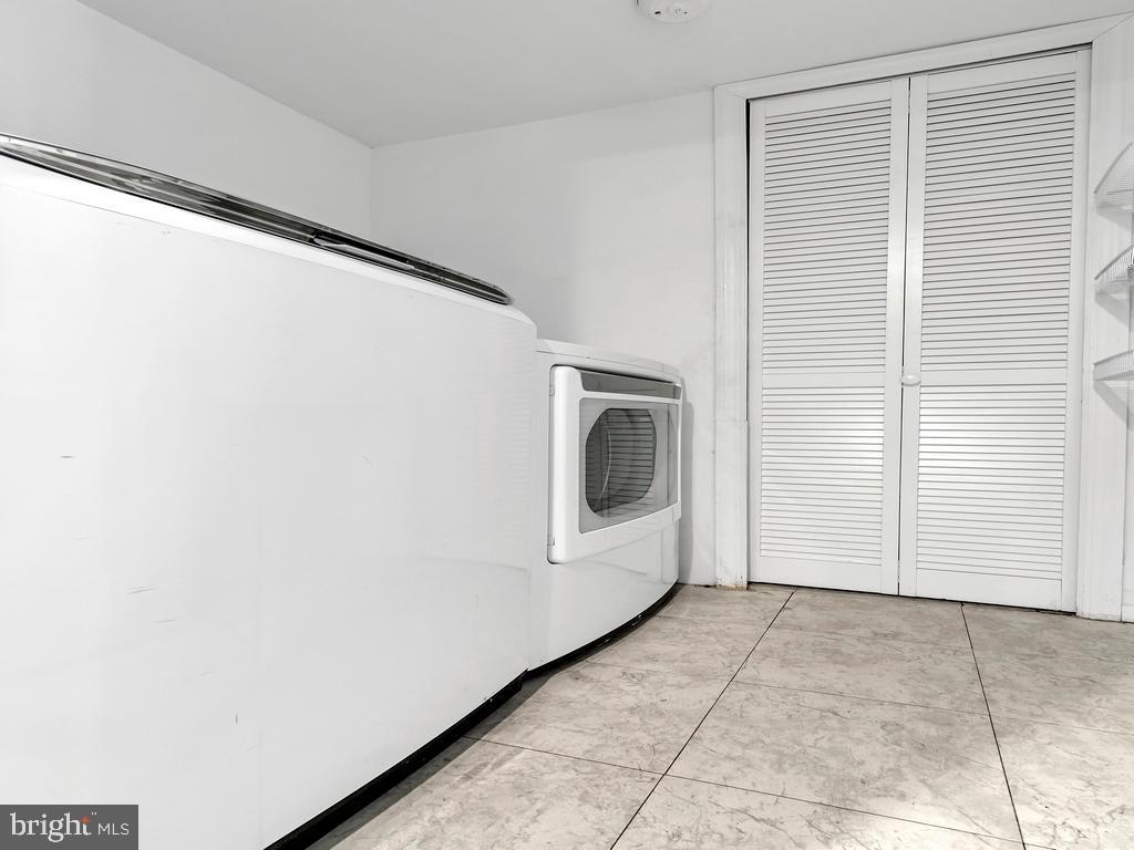 POINTER RIDGE - Residential Lease