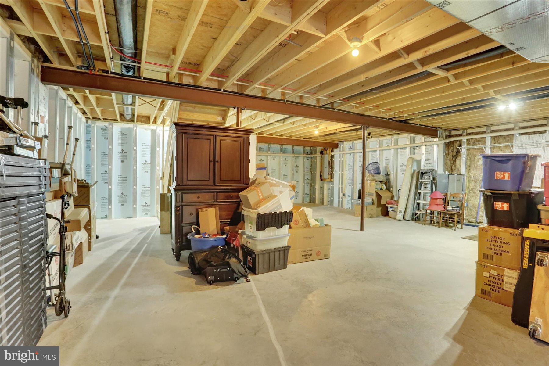 CORTLAND PARK AT WINDING HILLS - Residential