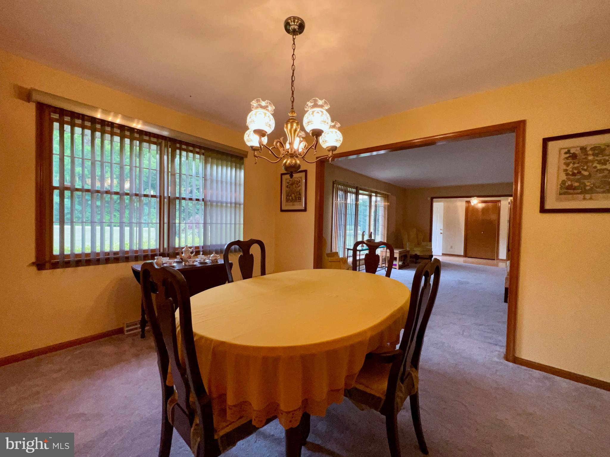 QUEEN TREE LANDING - Residential