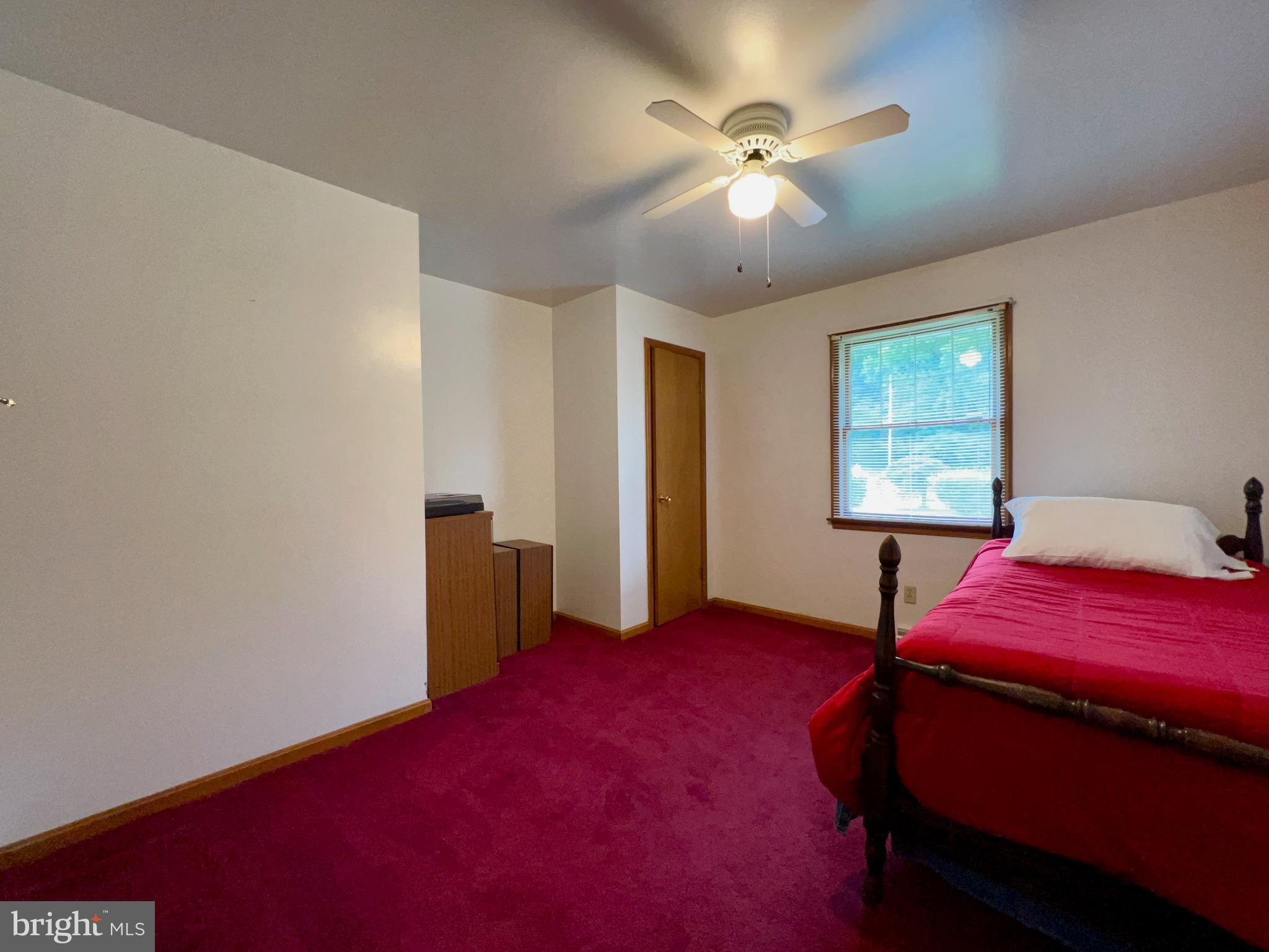 QUEEN TREE LANDING - Residential