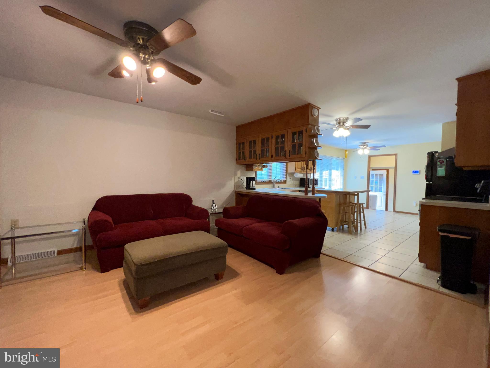 QUEEN TREE LANDING - Residential