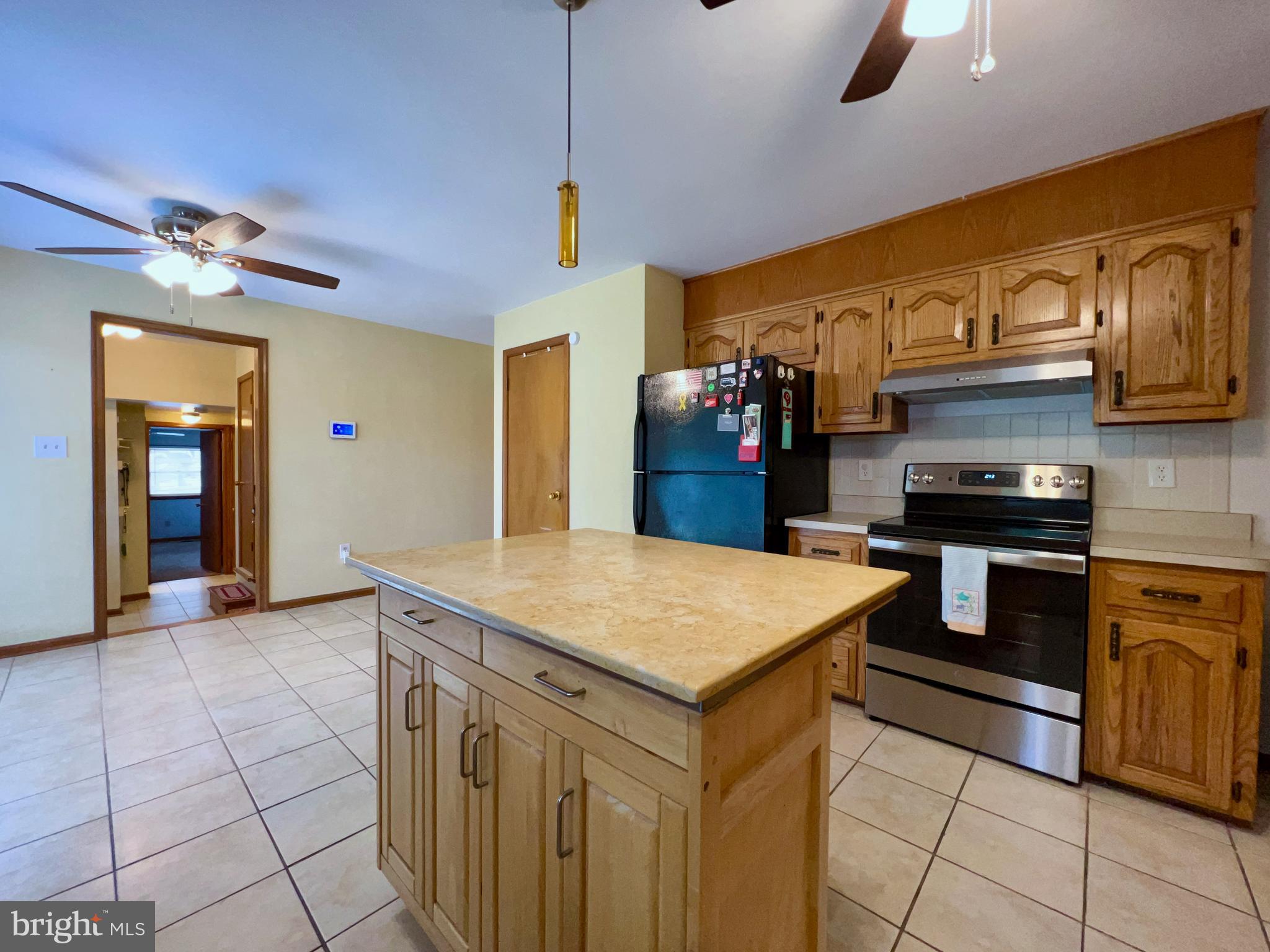 QUEEN TREE LANDING - Residential