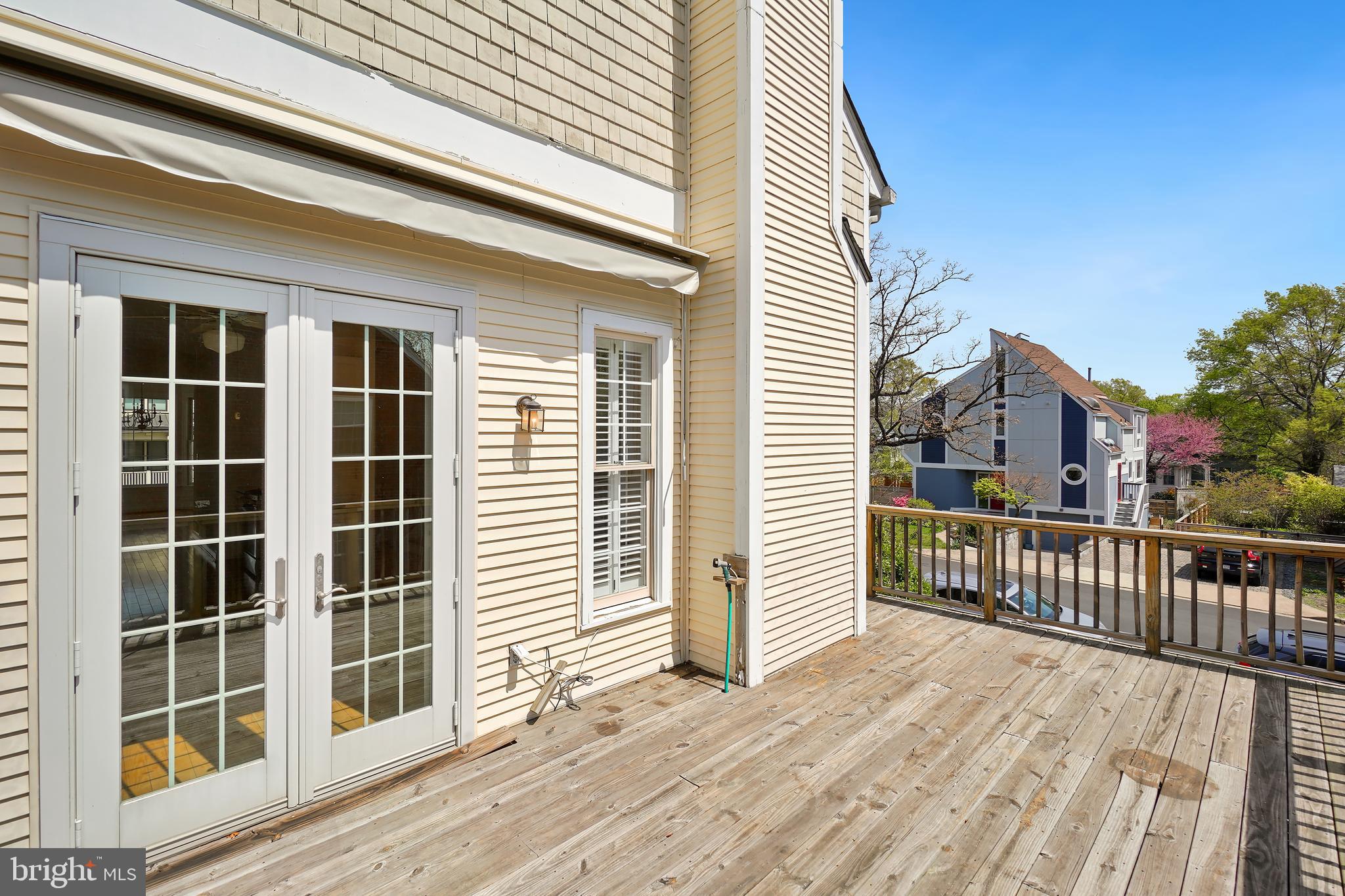 DOUGLAS ESTATES - Residential