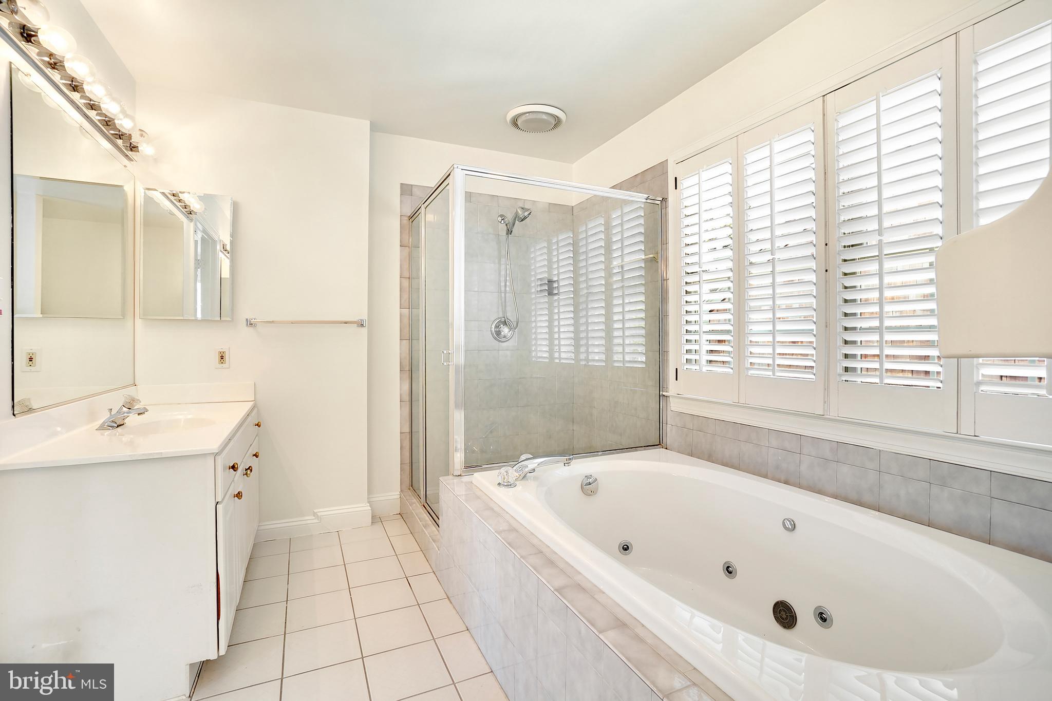 DOUGLAS ESTATES - Residential