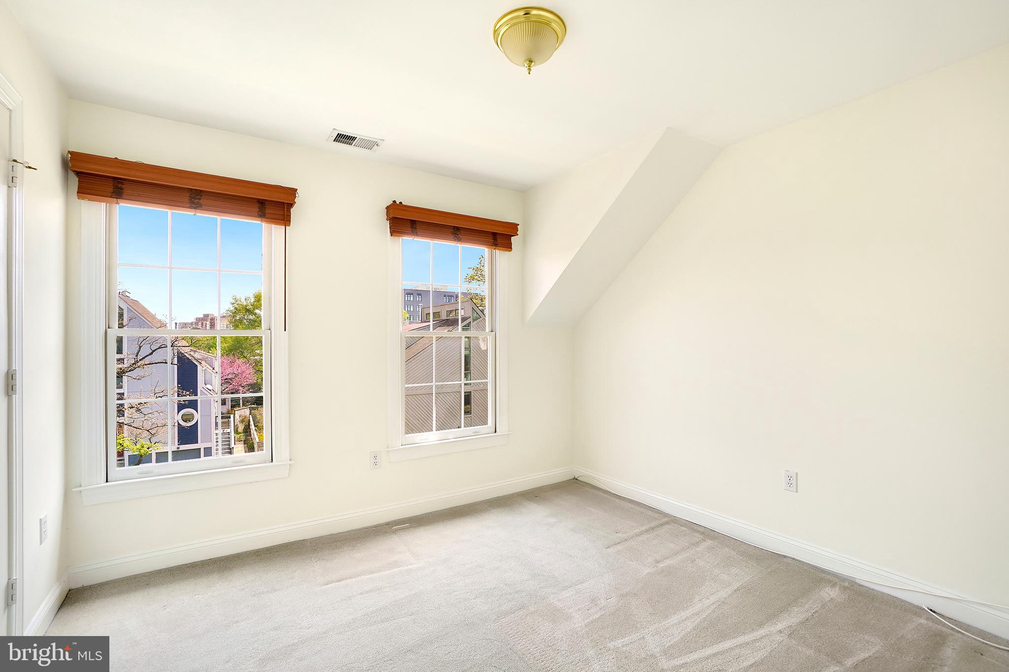 DOUGLAS ESTATES - Residential