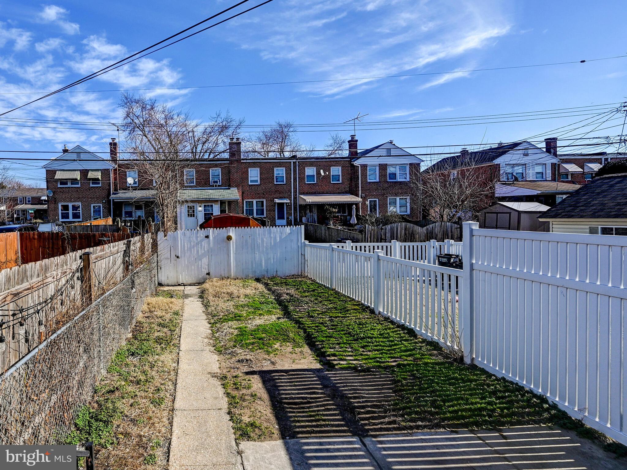 DUNDALK VILLAGE - Residential