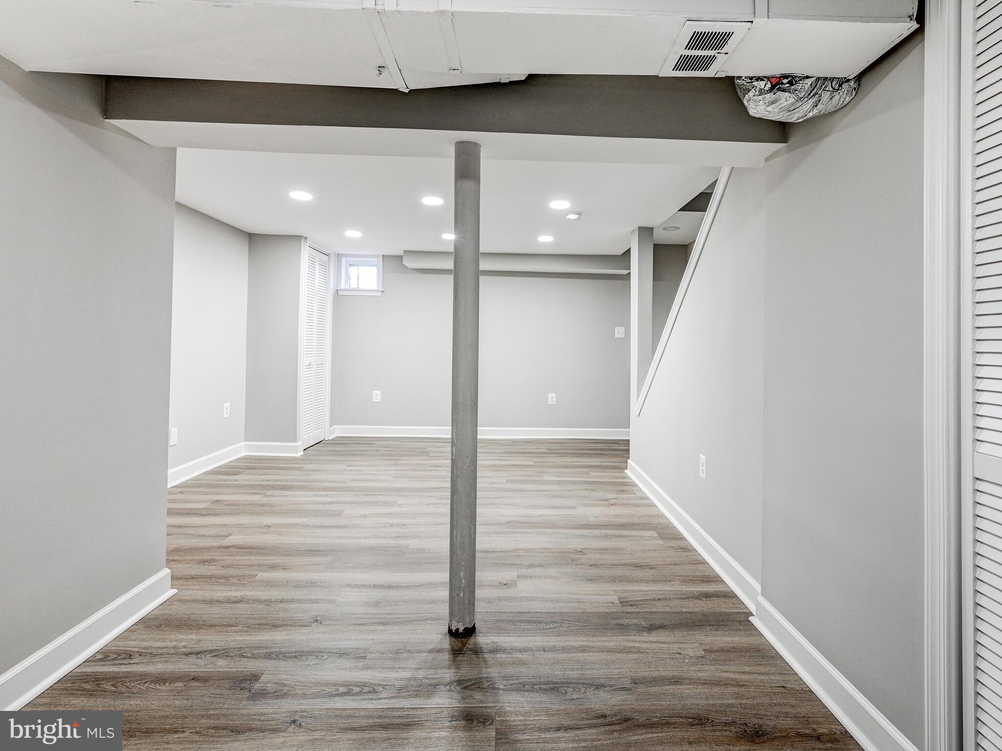 DUNDALK VILLAGE - Residential