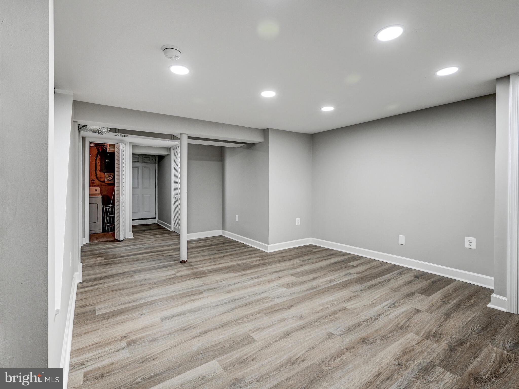 DUNDALK VILLAGE - Residential