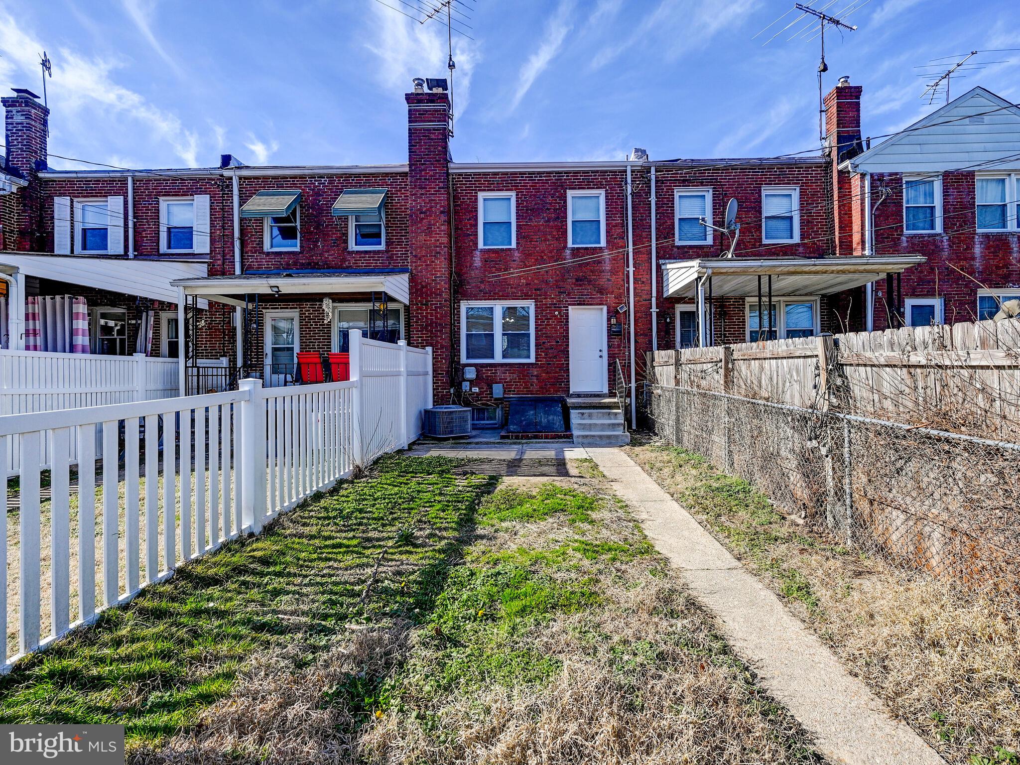 DUNDALK VILLAGE - Residential