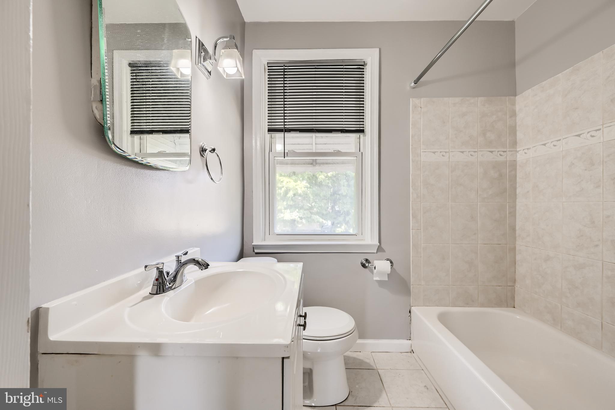 HAMPDEN HISTORIC DISTRICT - Residential