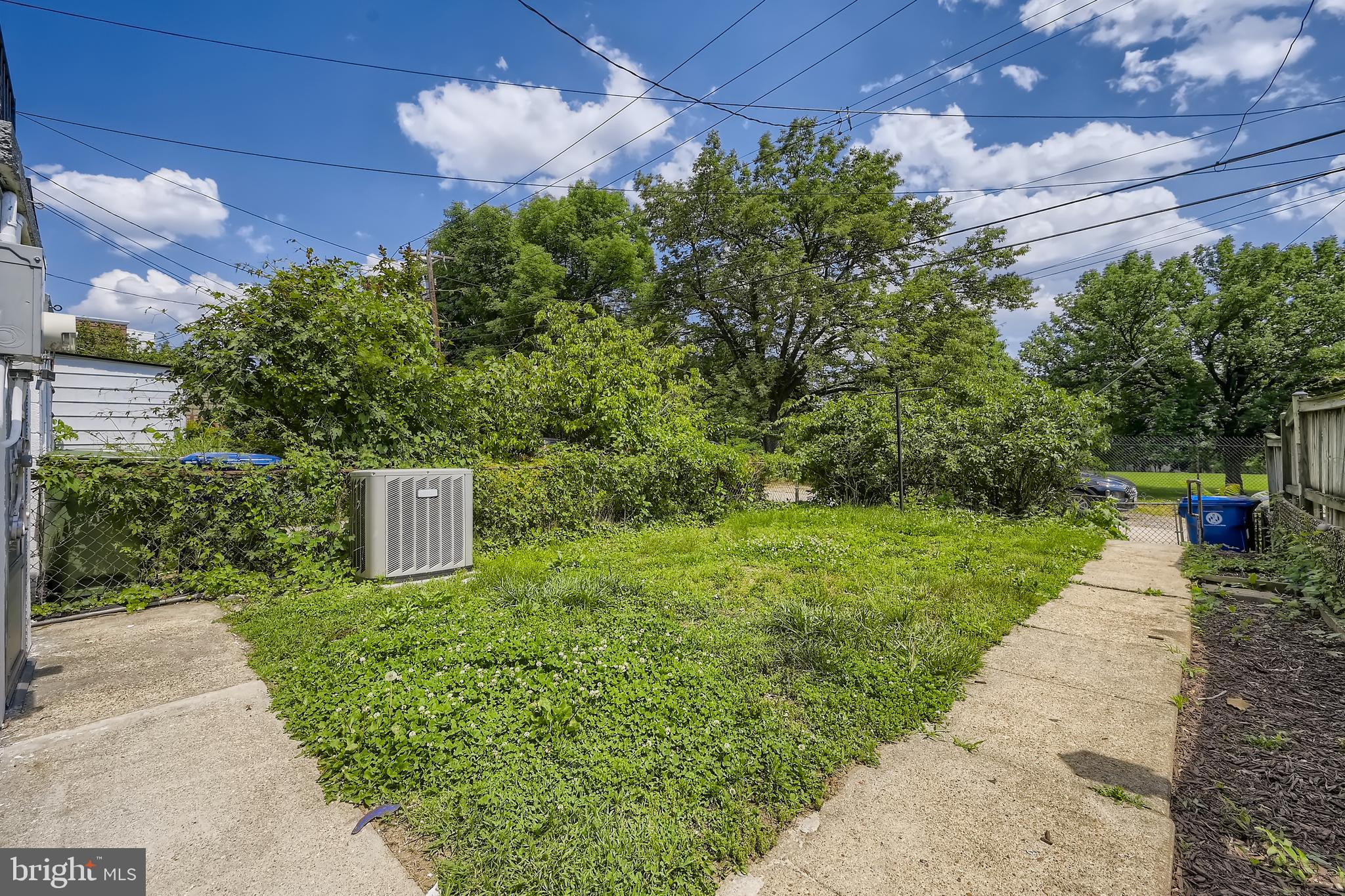 HAMPDEN HISTORIC DISTRICT - Residential