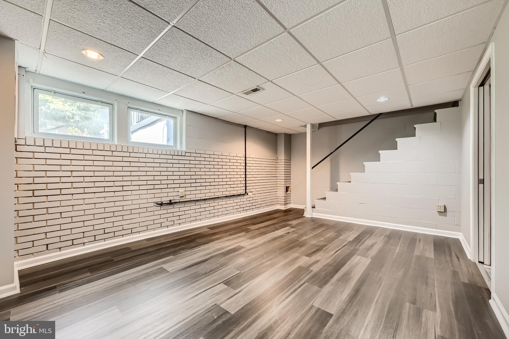 HAMPDEN HISTORIC DISTRICT - Residential