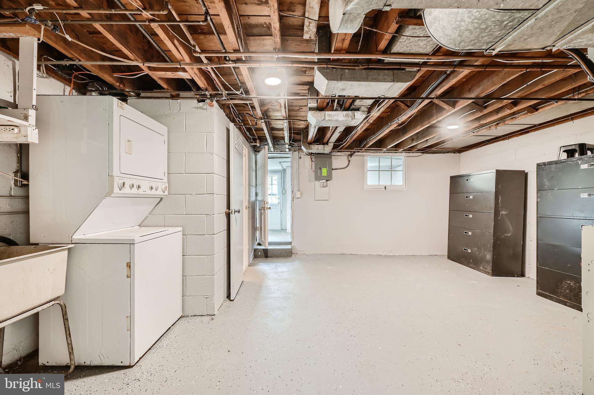 HAMPDEN HISTORIC DISTRICT - Residential