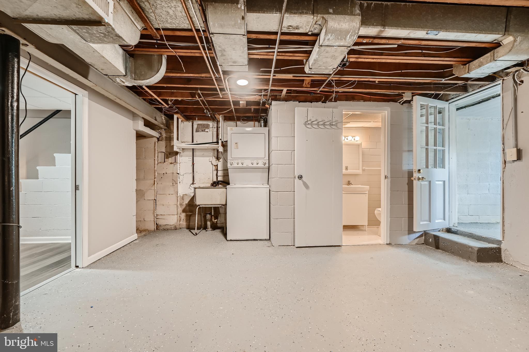 HAMPDEN HISTORIC DISTRICT - Residential