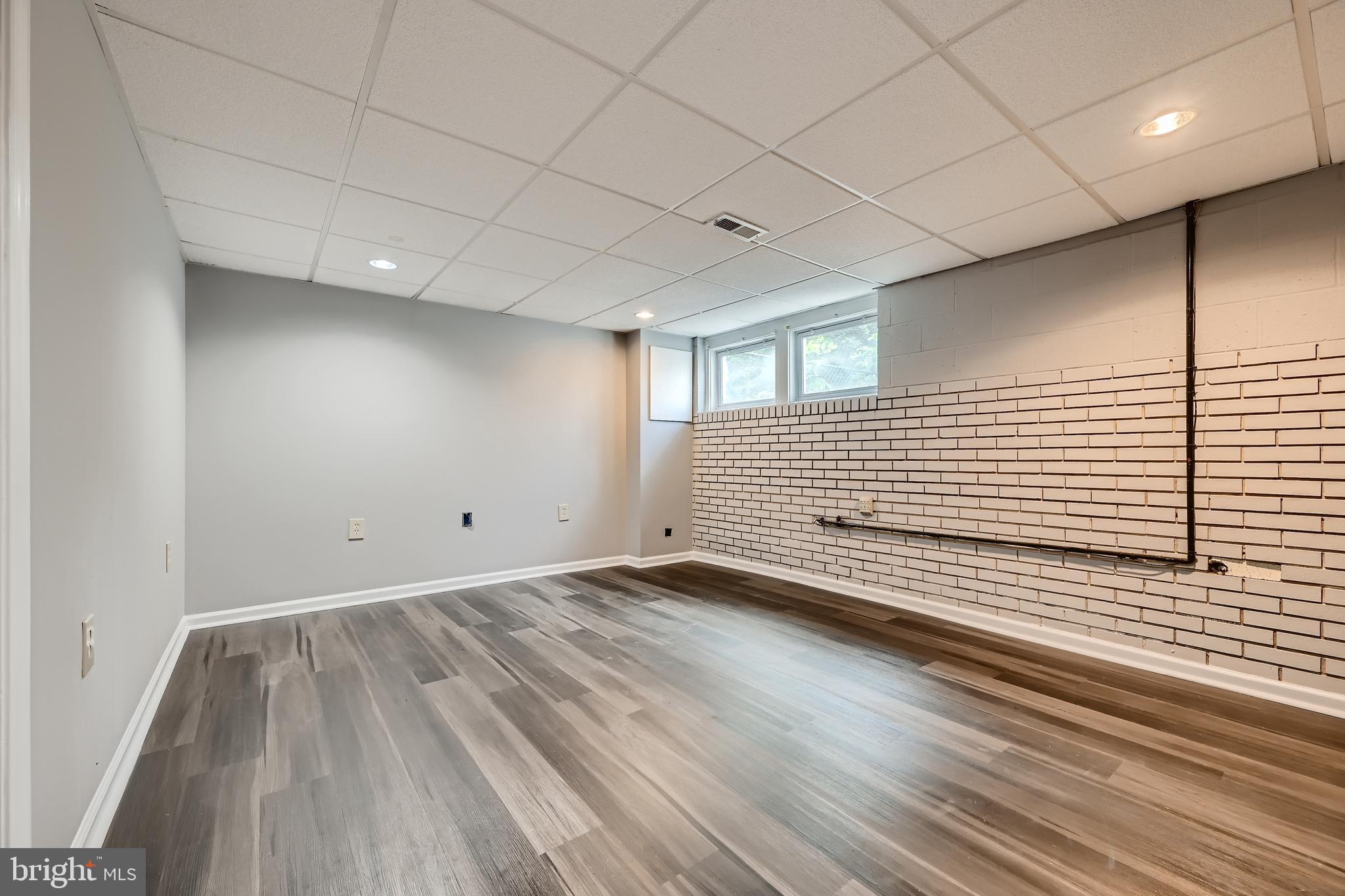 HAMPDEN HISTORIC DISTRICT - Residential