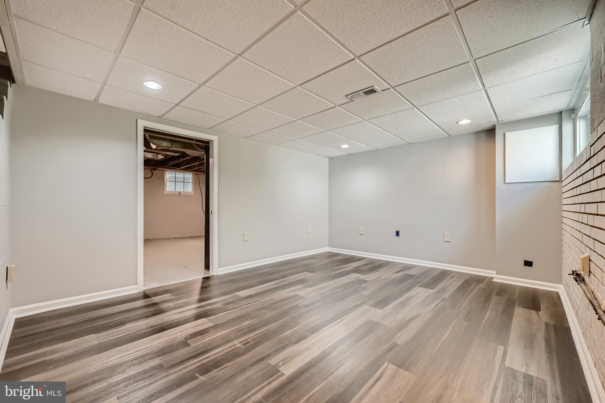 HAMPDEN HISTORIC DISTRICT - Residential