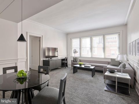 Condo For Rent - 135 S 18th Street #PENTHOUSE<br/> PHILADELPHIA, PA 19103