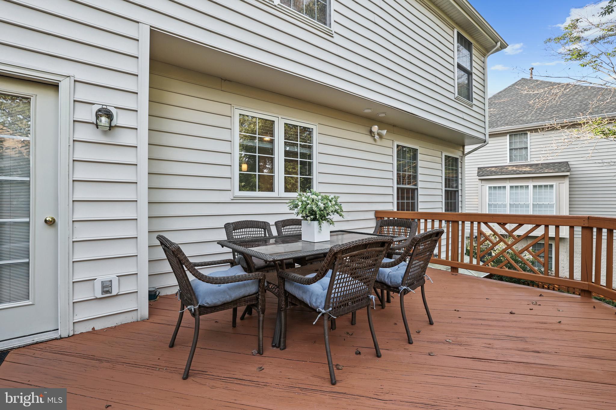 HIGHLAND OAKS - Residential