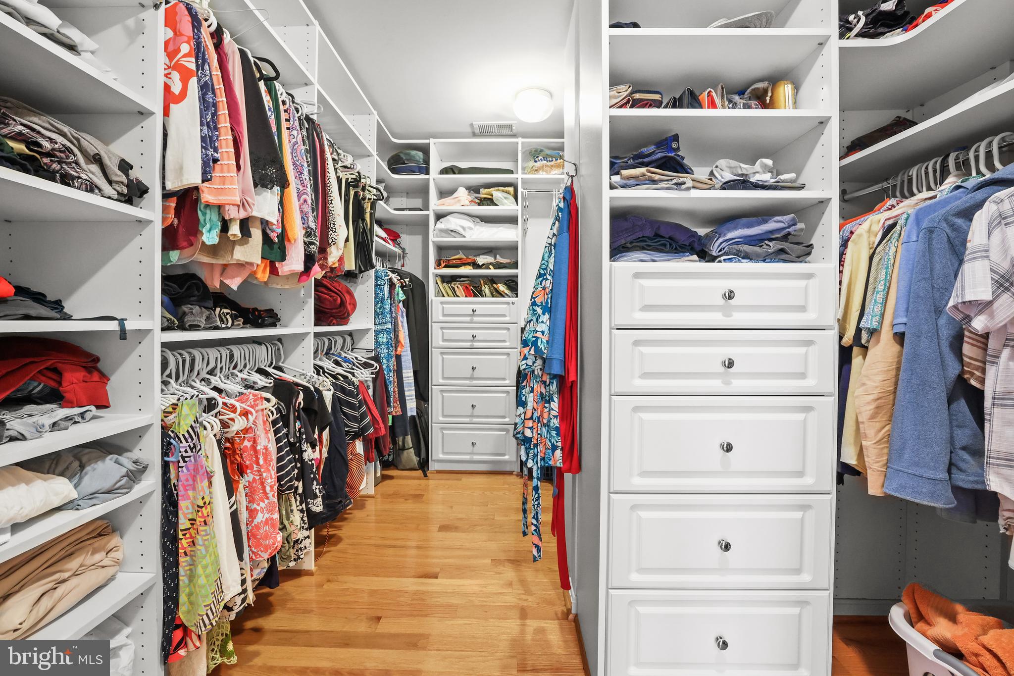 HIGHLAND OAKS - Residential