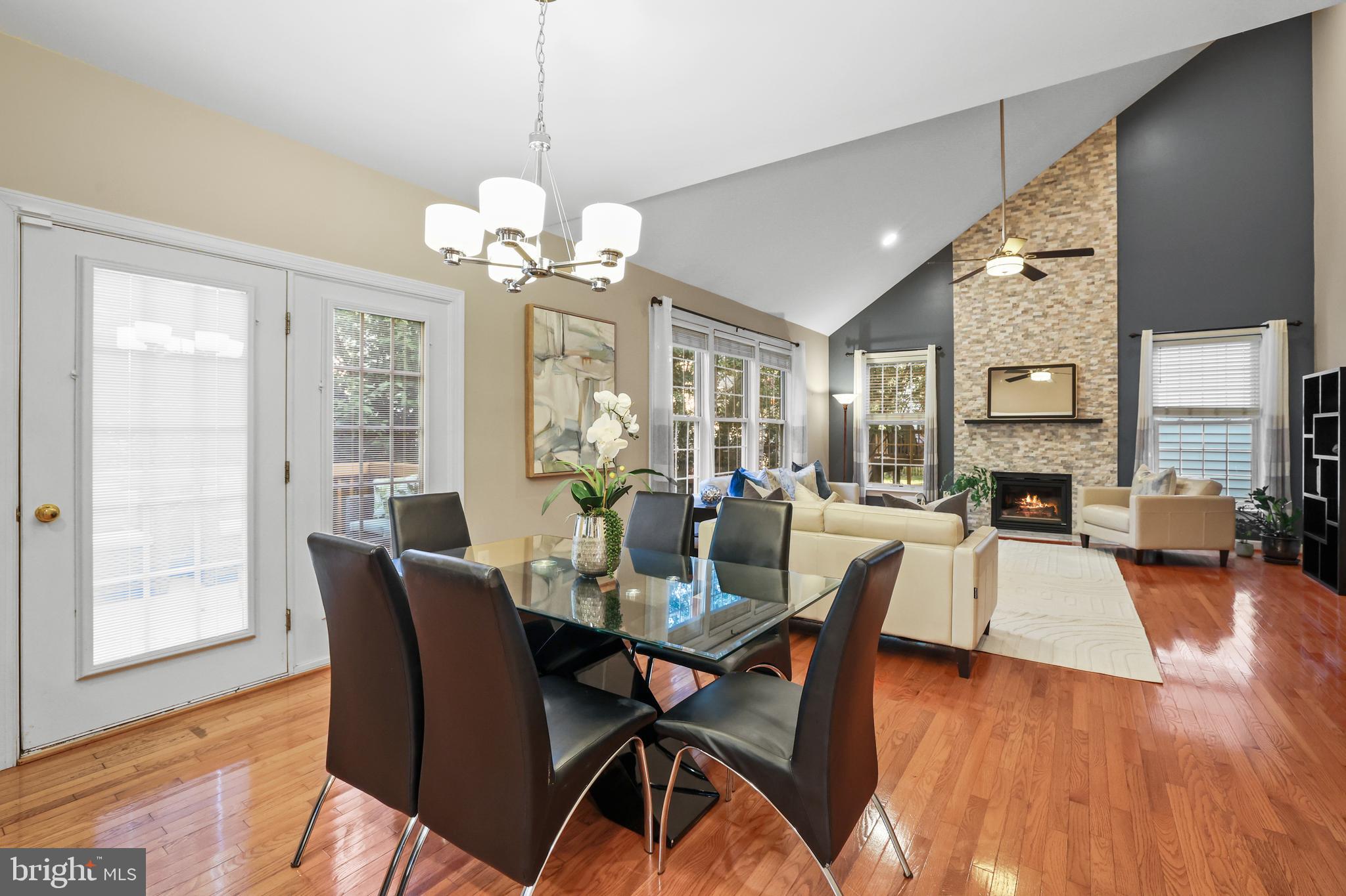 HIGHLAND OAKS - Residential