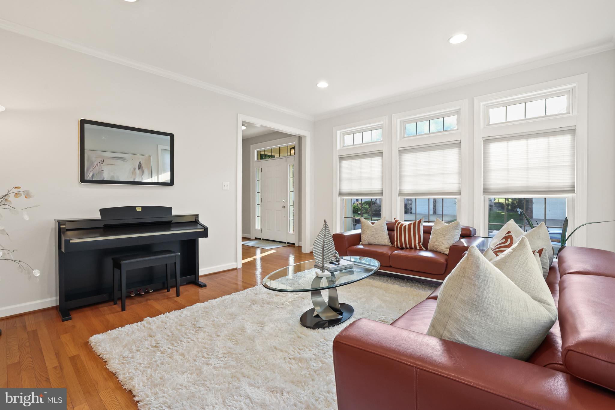 HIGHLAND OAKS - Residential