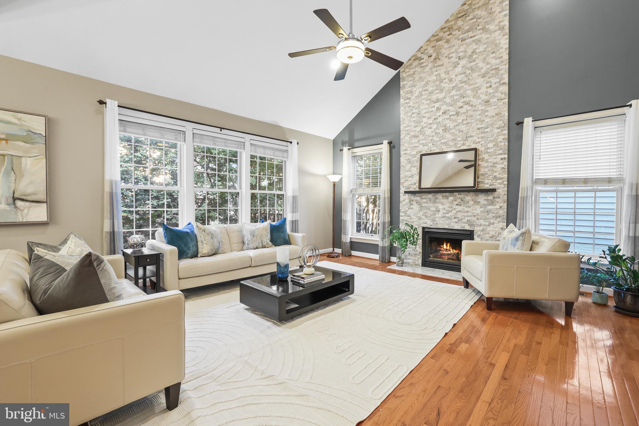 HIGHLAND OAKS - Residential