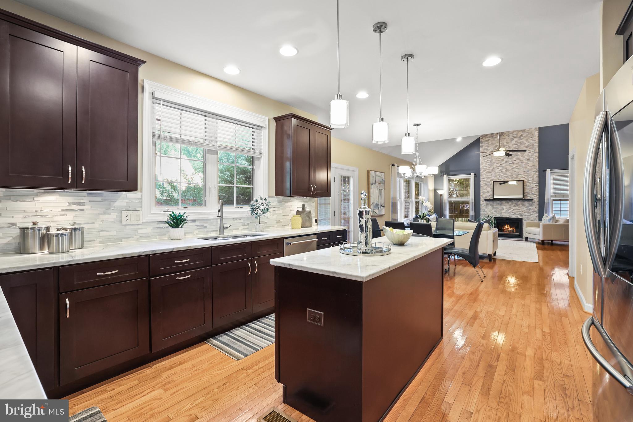 HIGHLAND OAKS - Residential