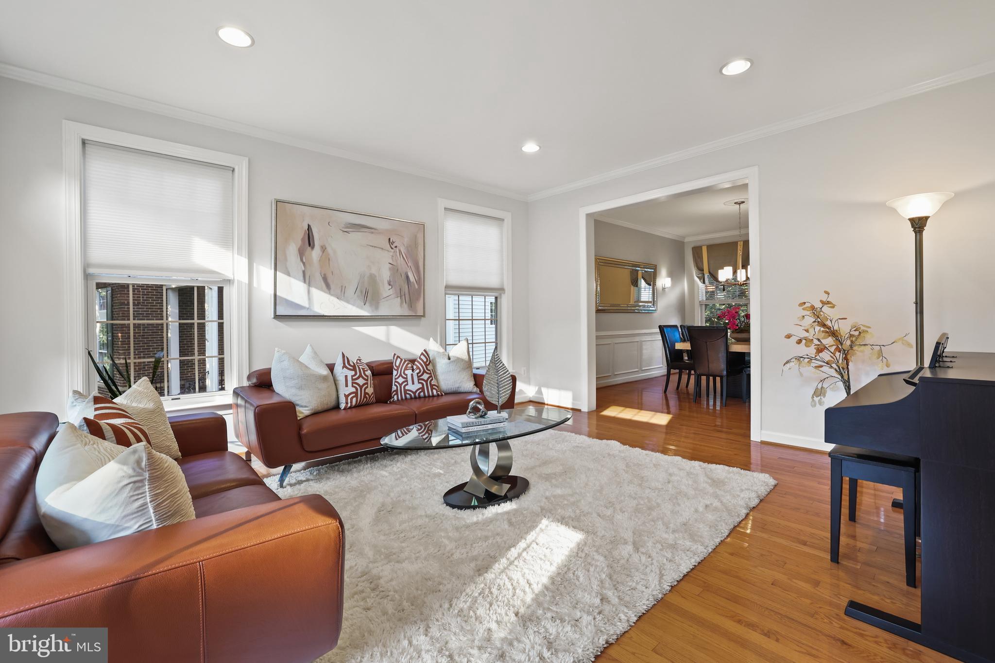 HIGHLAND OAKS - Residential