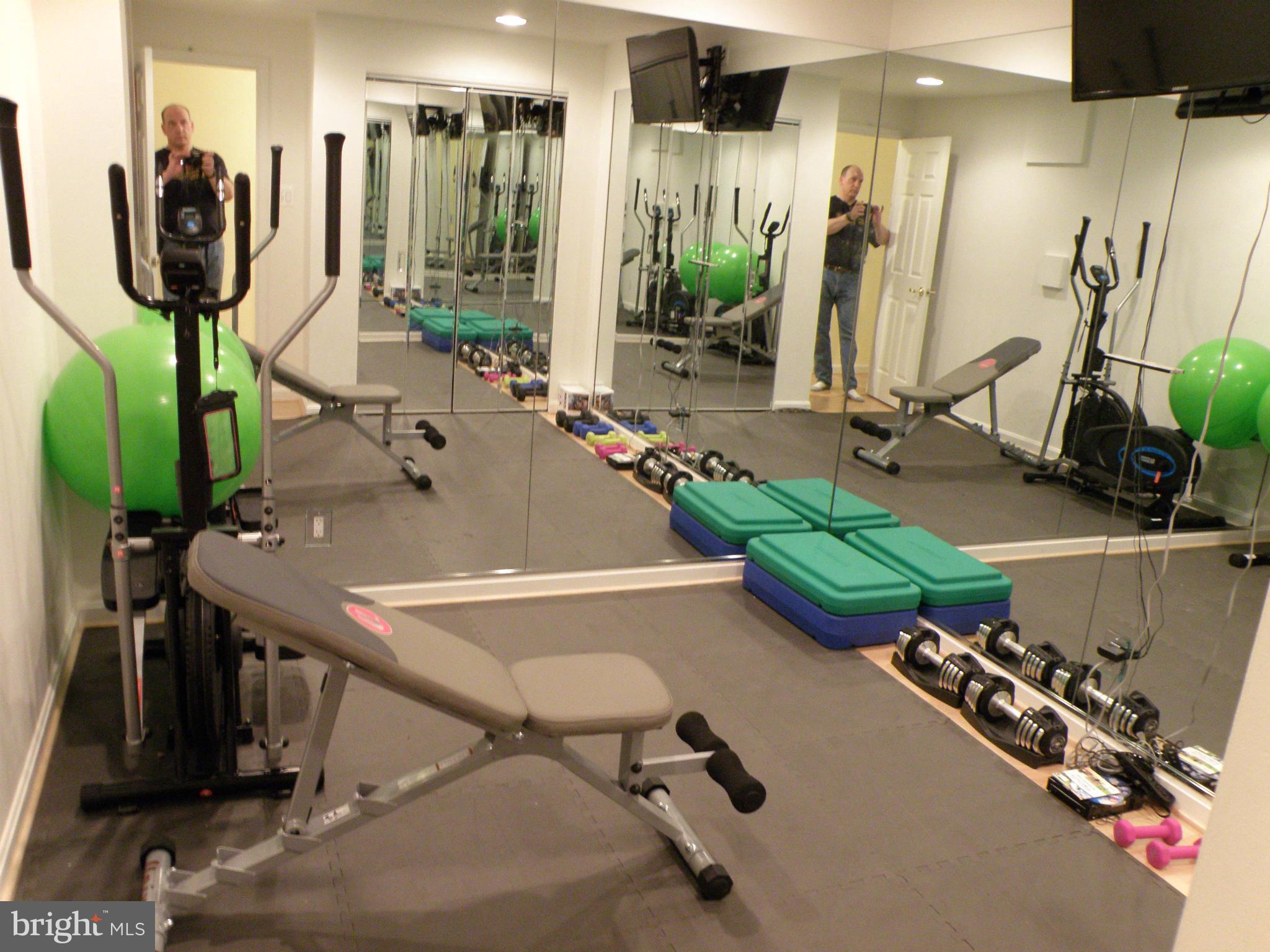 MONTCLAIR - Residential