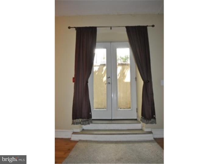 GRADUATE HOSPITAL - Residential Lease