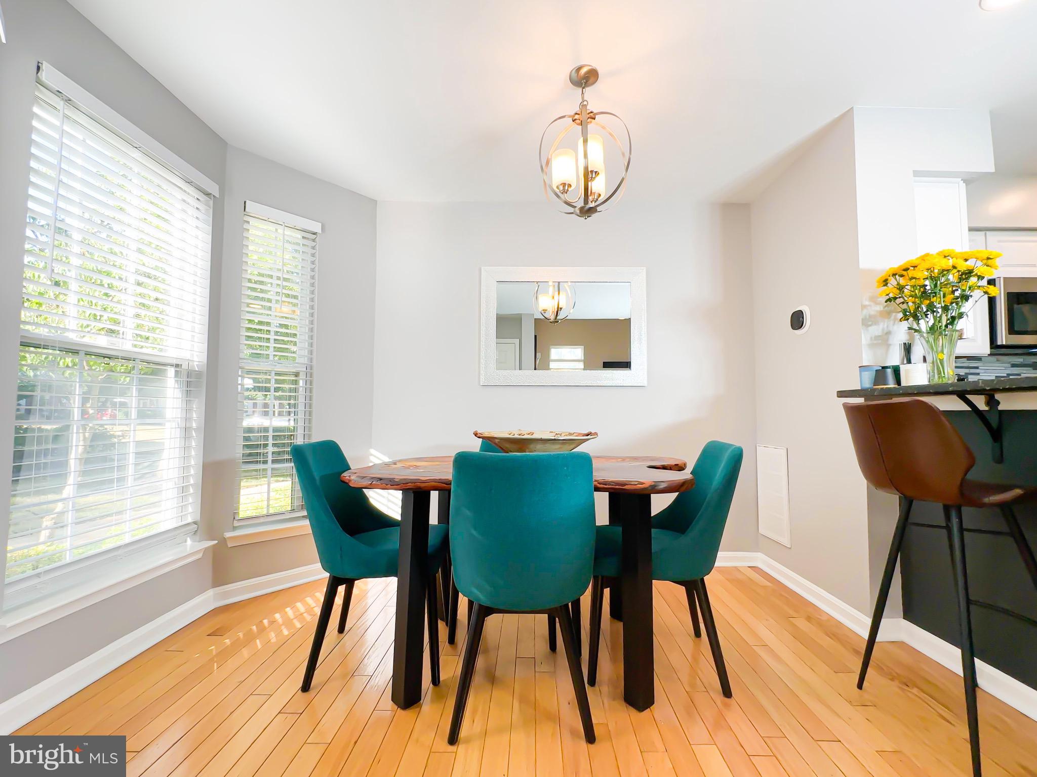 WOODVIEW VILLAGE WEST - Residential Lease